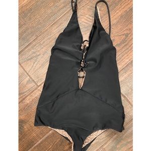 Acacia Kokomo one piece in Ebony